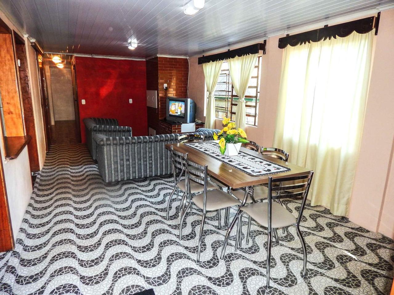 Gramado Suites Residence Possui 5 Quartos E 5 Banheiros المظهر الخارجي الصورة