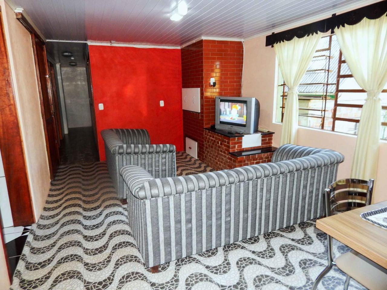 Gramado Suites Residence Possui 5 Quartos E 5 Banheiros المظهر الخارجي الصورة